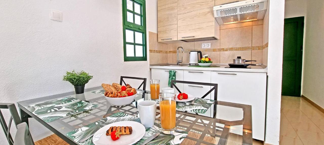 Ferienwohnung Palm Garden - Costa Calma - Pool - Glasfaserinternet Ngoại thất bức ảnh